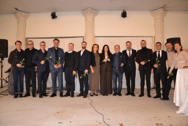 Samtliga deltagare under kvällens program